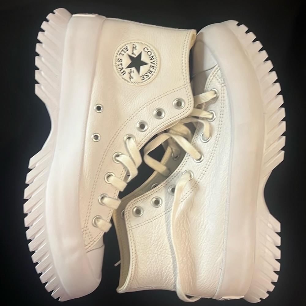 Brand new leather Converse